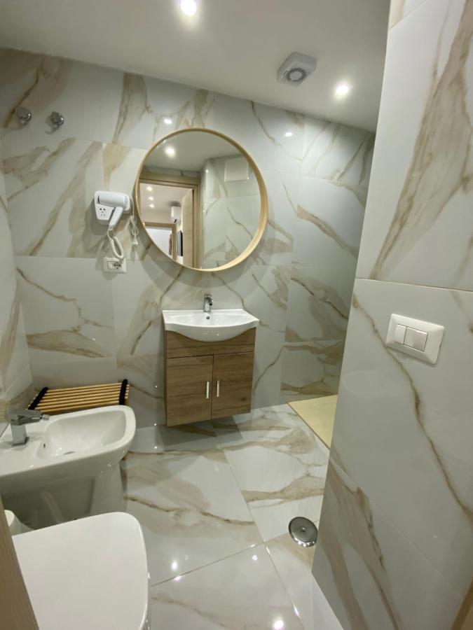 B&B Carme Naples Exterior photo